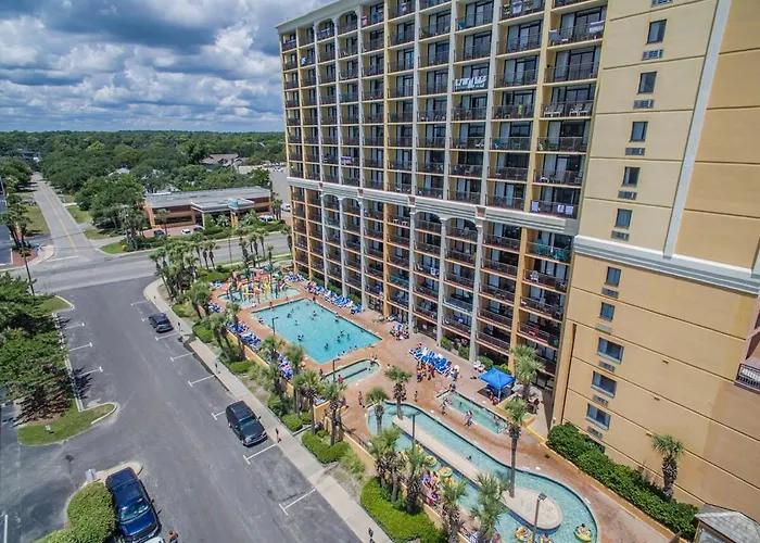 Ground Floor Ocean Front Studio - Caravelle Resort 124