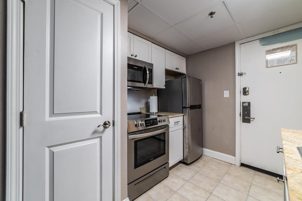 Ground Floor Ocean Front - Caravelle 124 Myrtle Beach